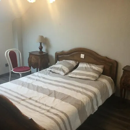 Proche Centre Et Gare 펜션 *